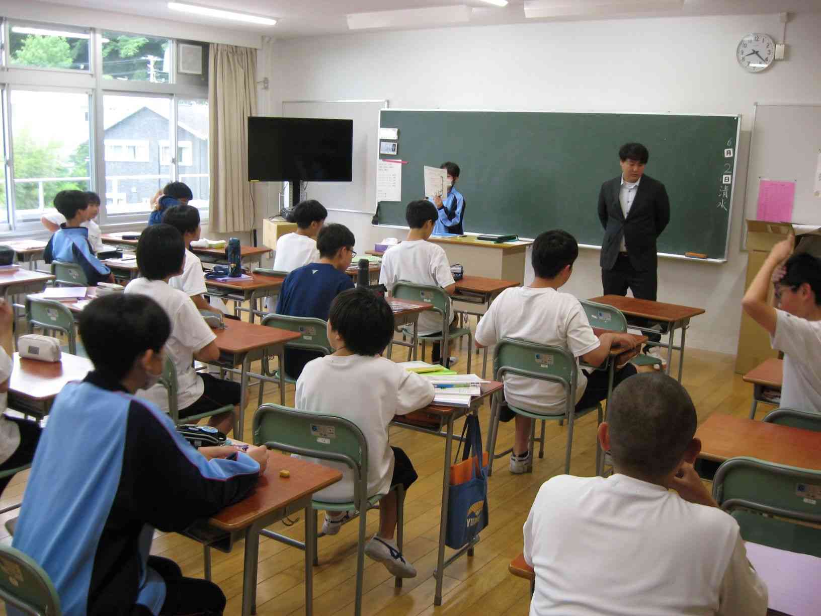 ６月４日朝学活１年